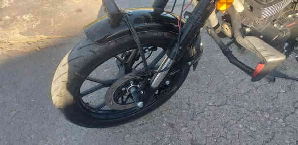 السلام عليكم 
دايوان لاتي موديل ٢٥ نازل بشهر ٧ مكفول كفاله عامه شرط حته من الشخط اوراقه سحب السعر ١٥٠٠ وبيه مجال مكان الدراجه ديالى قضاء المقداديه الجعار مامتواجد على الفيس وهذا رقمي ***********
