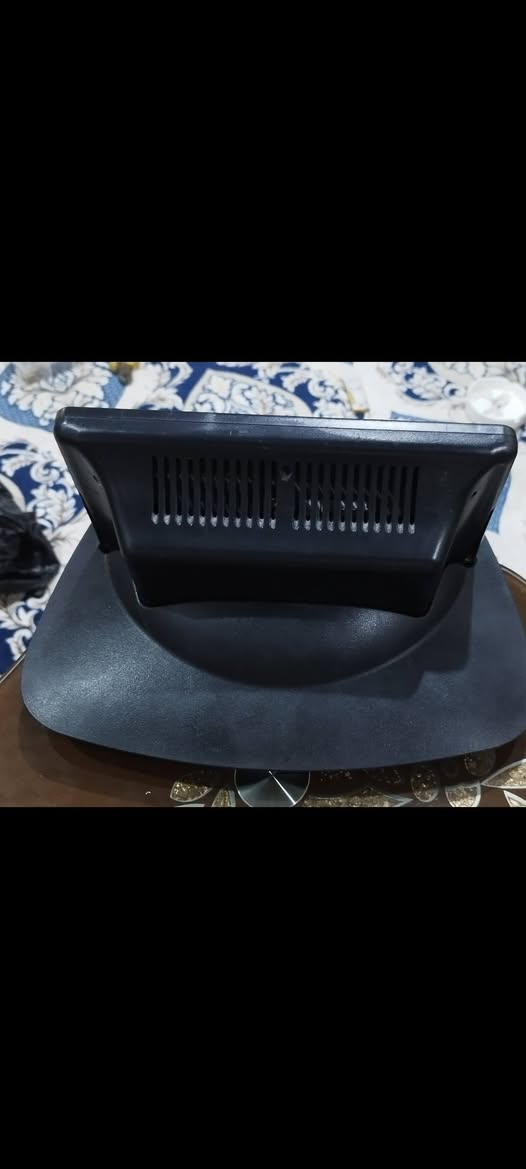 شاشه رينو فلونس عالشرط..سعره 100.. ديوانية..***********
