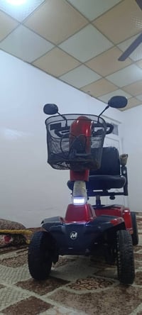 سكوتر جديد • درجة أولى • بيجي صلاح الدين