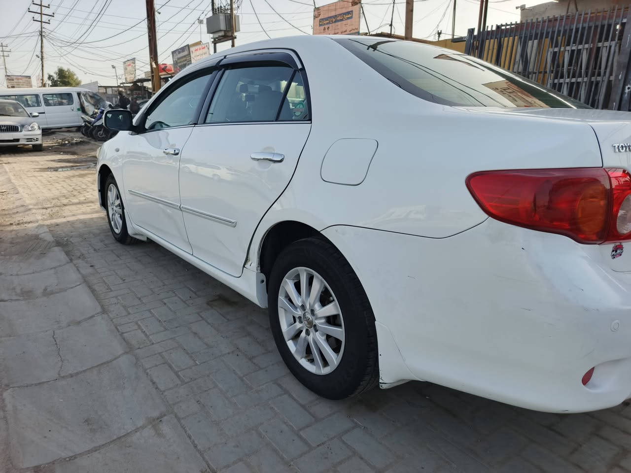 سلام عليكم كورلاموديل 2009كفاله عامه ماشيه 200الف فقط طخات ٢زغار موضحات بل صور موجود سونار خليجيه داخل صاج 5تجاوي تحكم جهتين السعر 120وبيهه مجال قليل فقط بيع مكلف بل نشر ***********
