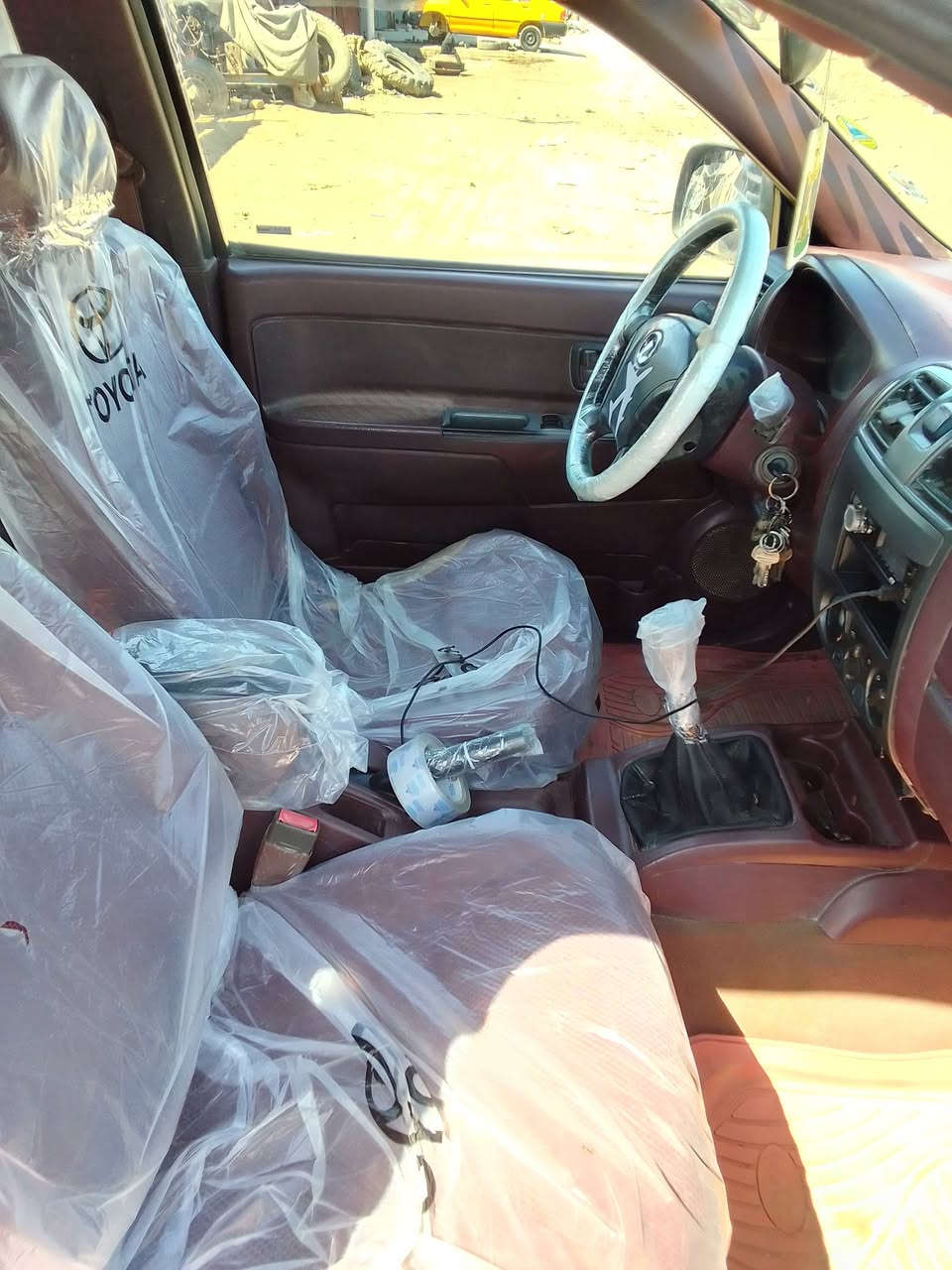 كريت 2013 جاهزه من كلشي فول جديده وحلوه بيه خياسات مسوينهن صابخينهن رقم نكليزي سنويه جديده مكينه كير حداديه وره والكدام كربايت كله فول وضع شركه السعر 58 رقم ***********
