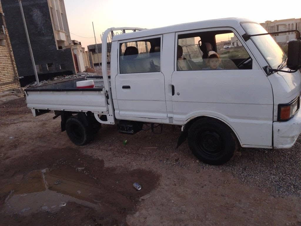 كيا بنكو موديل 96 بغداد للبيع السعر 48 وبيها مجال ***********0 مكان السياره فلوجه
