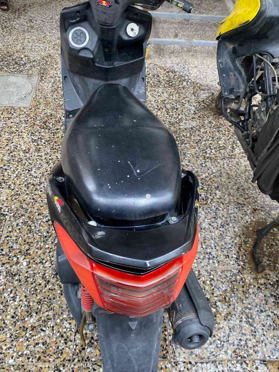 سلام عليكم سكنس نضيفه السعر ٥٥٠ المكان الحسينيه مال راجديه  ***********
