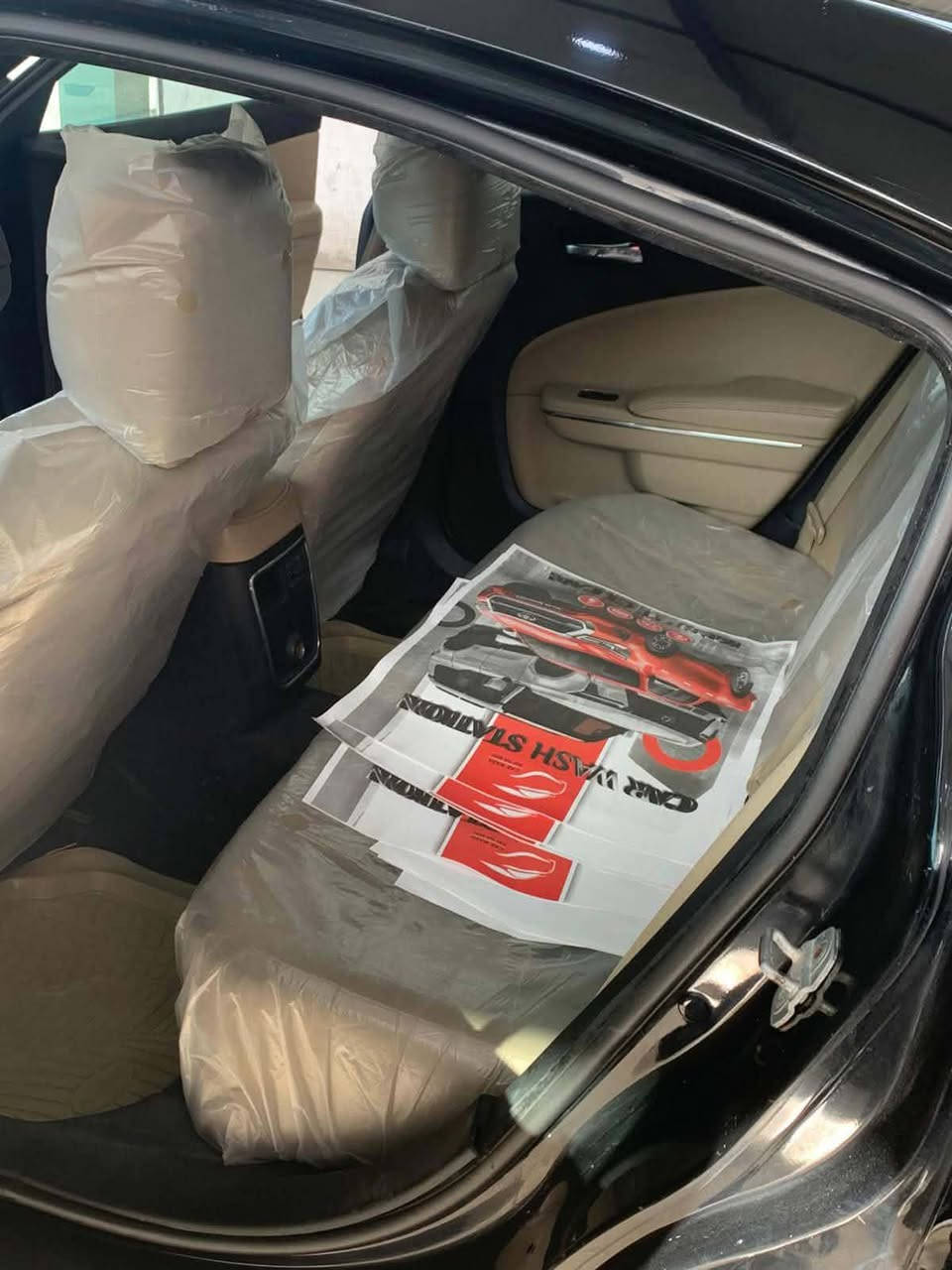 سلام عليكم جارجر 2014اصل خليجي متومه طبق الاصل شمالي تخم تاير ويل مال 23 سيارة خير من الله تشغيل عن بعد شاشه جبيرة كير كصبه كصه جنطه مكاني بصرة السعر 52وبيه مجال للطيبين ***********
