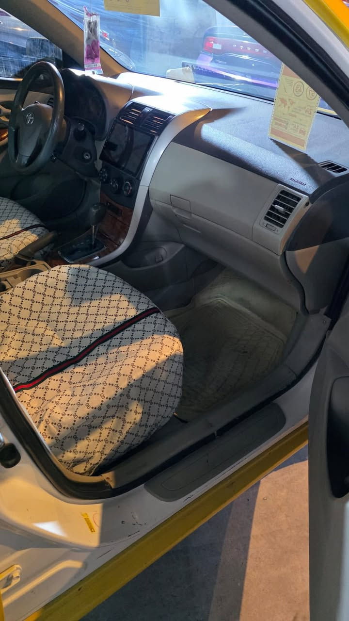 كورلا ٢٠٠٩ مكينة ١٨٠٠ سيارة جاهزة كير محرك حدادة تايرات كهربيات دوشمة مفروشه بجم جديد وارد امريكي بغداد العنوان حي اور السعر ١٠٨ 
***********
