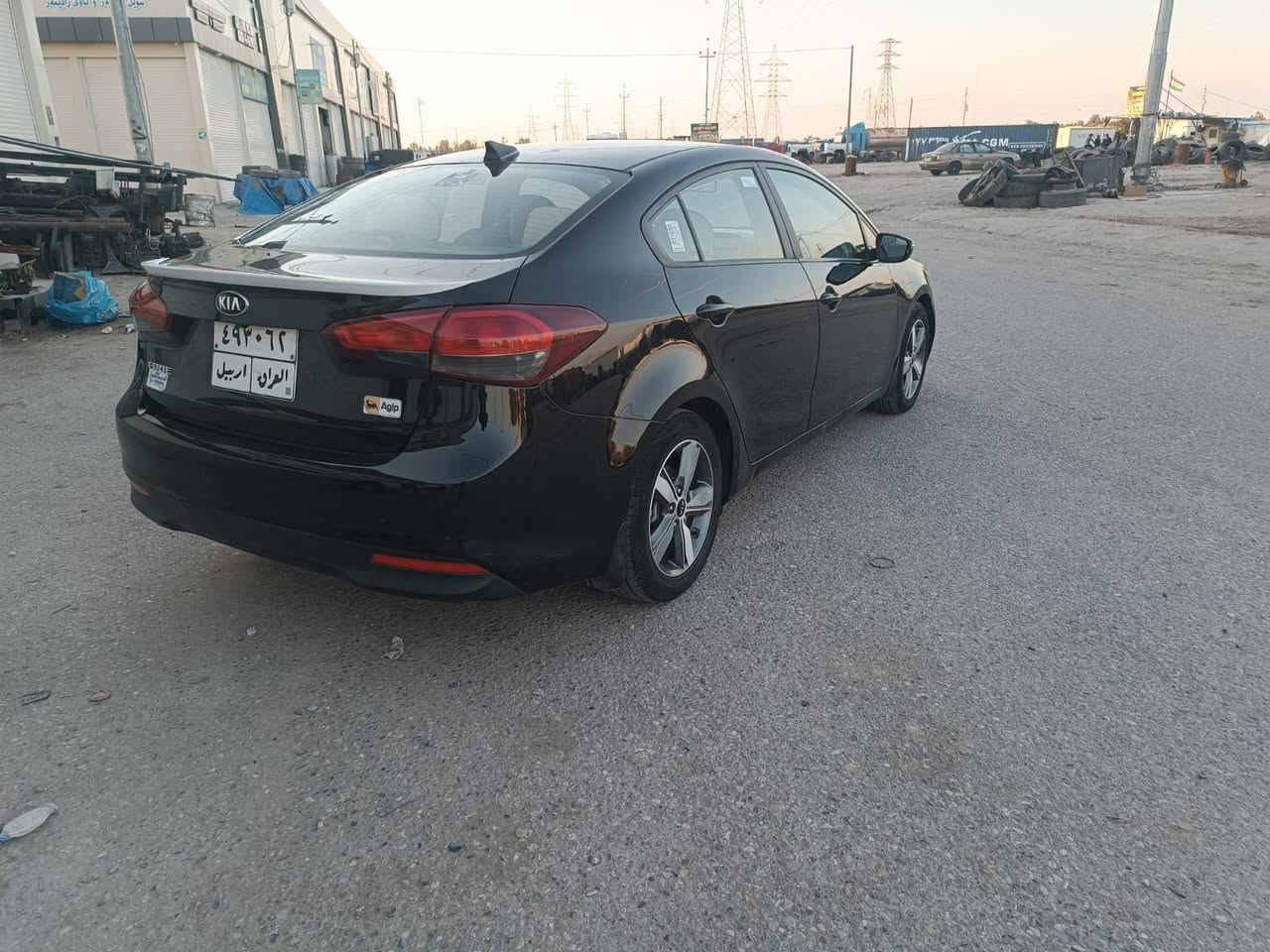 کیا فورتی 2018 گیرمحرك شرط مواصفات محرك 2000 شاشة جيبير كاميرة تحكوم استيرن 
صبغ اربع قطع بدون دواغل تحويل او وكالة الشرط عنوان كلار ***********
