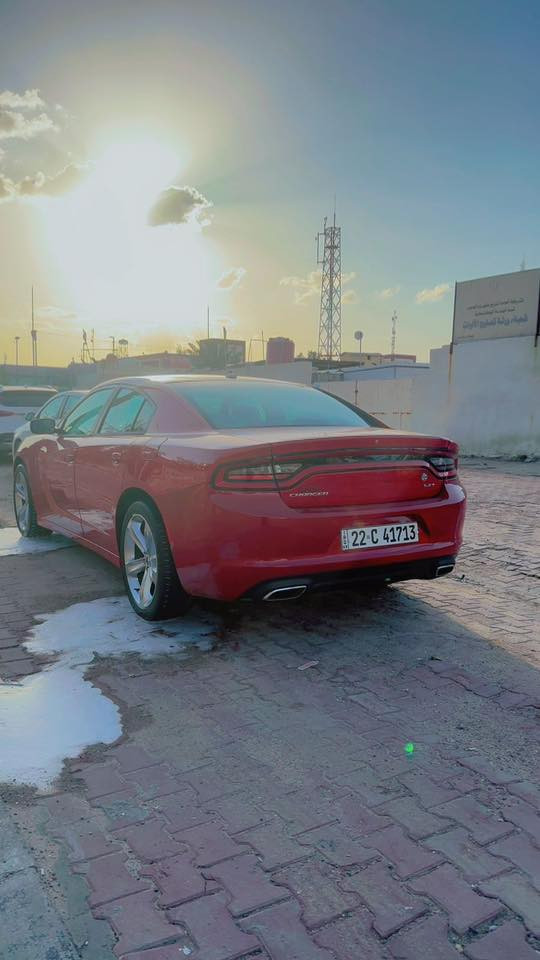 السلام عليكم چارجر للبيع 2015 كفاله من الصبغ والتبديل مكلف بالنشر اتصل واستفسر ***********
