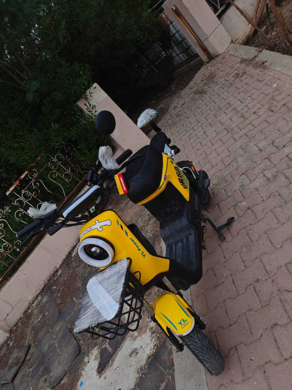 دراجه r9 proللبيع
كارت بصمه وسويج
بطاريات ٣٢امبير شرط الفحص
دراجه بعده جديده وبيه هواي مواصفات
٥٠٠قفل
***********
