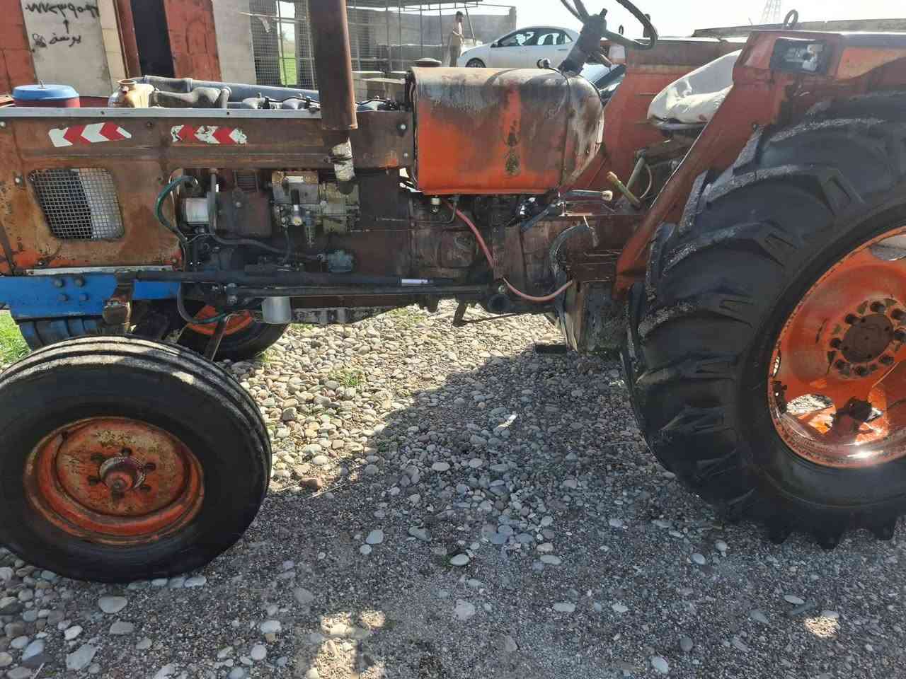 السلام عليكم مكينه عنتر 1990للبيع مكينه خير من الله ما ناقصهه اي شي مكينه بيهه سنويه بدون تحويل مكان ديالى جلولاء السعر اتصل على الرقم‏‪***********‬‏وتدلل مكلف بل نشر
