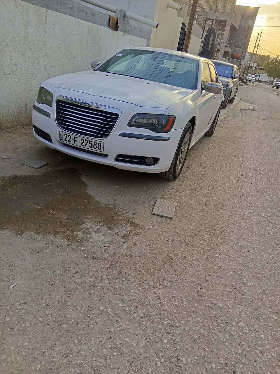 أوباما موديل 2014 حادثهة جاملغ الايسر مصبوغ وبالعراق تبديل جاملغ الايمن وبنيد بدون ارباك بدون دواخل رقم اربيل بسمي هزة وسنوية جديد مواصفات داخل جلد اسود كير طيارة تحكم جهتين كشنات تدفئة كشن السايق كهرباء شاشة جبيرة كاميرا دوارة حساس خلفي مكان السيارة بابل تفاصيل اكثر تفضل خاص او اتصل ***********

