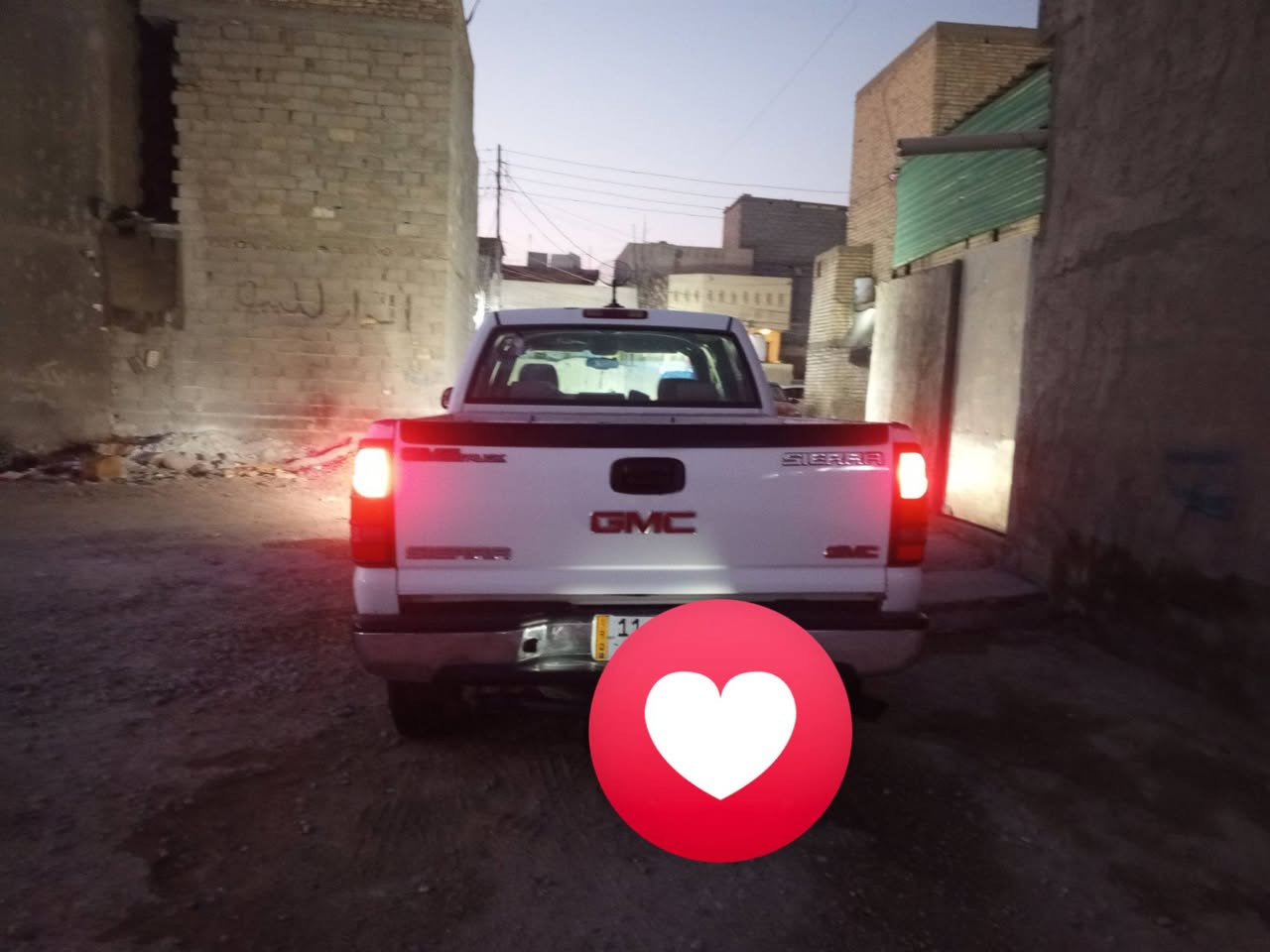 سلام عليكم من رخصة صاحب الكروب جمسي 2003رقم
 بغداد تحويل ثاني يوم مكان السيارة بغداد كير مكينة حدادية تخم تاير تبريد فور ويل جاهزة سعر 88ورقة 
***********
