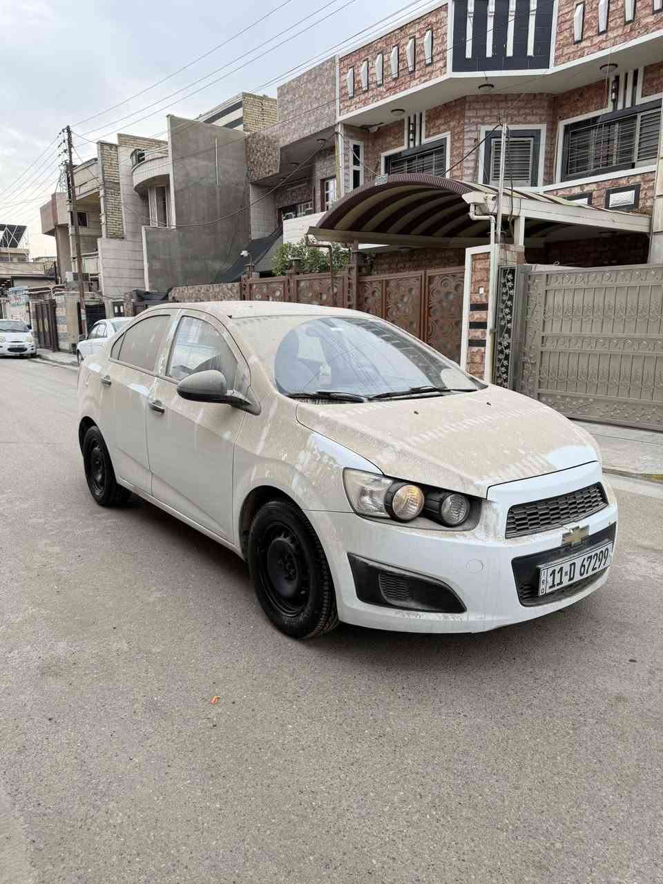 السلام وعليكم شوفر سونك 2012 استلام شركة السيارة ماشية 24 الف كيلو السيارة جديدة جانت مضمومة سبير مانازل مكانهة بغداد حي الاعلام سعرهة 93 ورقة وبيهة مجال 
***********
