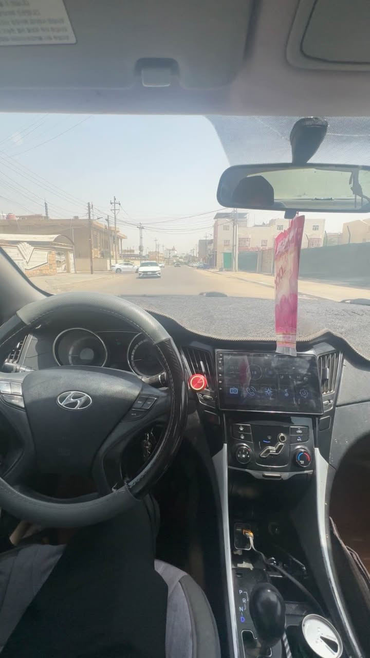 للبيع سوناتا وارد كوري 2000دوش صبغ حزام فقط  بدون ضربه جاهز كير مكينه تبريد تخم دسكات باتري سنويه مشروع تحويل ثاني يوم سعر91 بيه مجال تصال*********** البصرة, العراق
