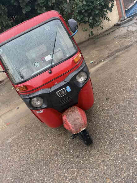 السلام عليكم تكتك البيع موديل 22رقم كربلاء التكتك بيه ضربات موضحه بل صور مكينه مجفته شركه السعر 8000وبهه مجال قليل مكاني محموديه الاتصال ***********
