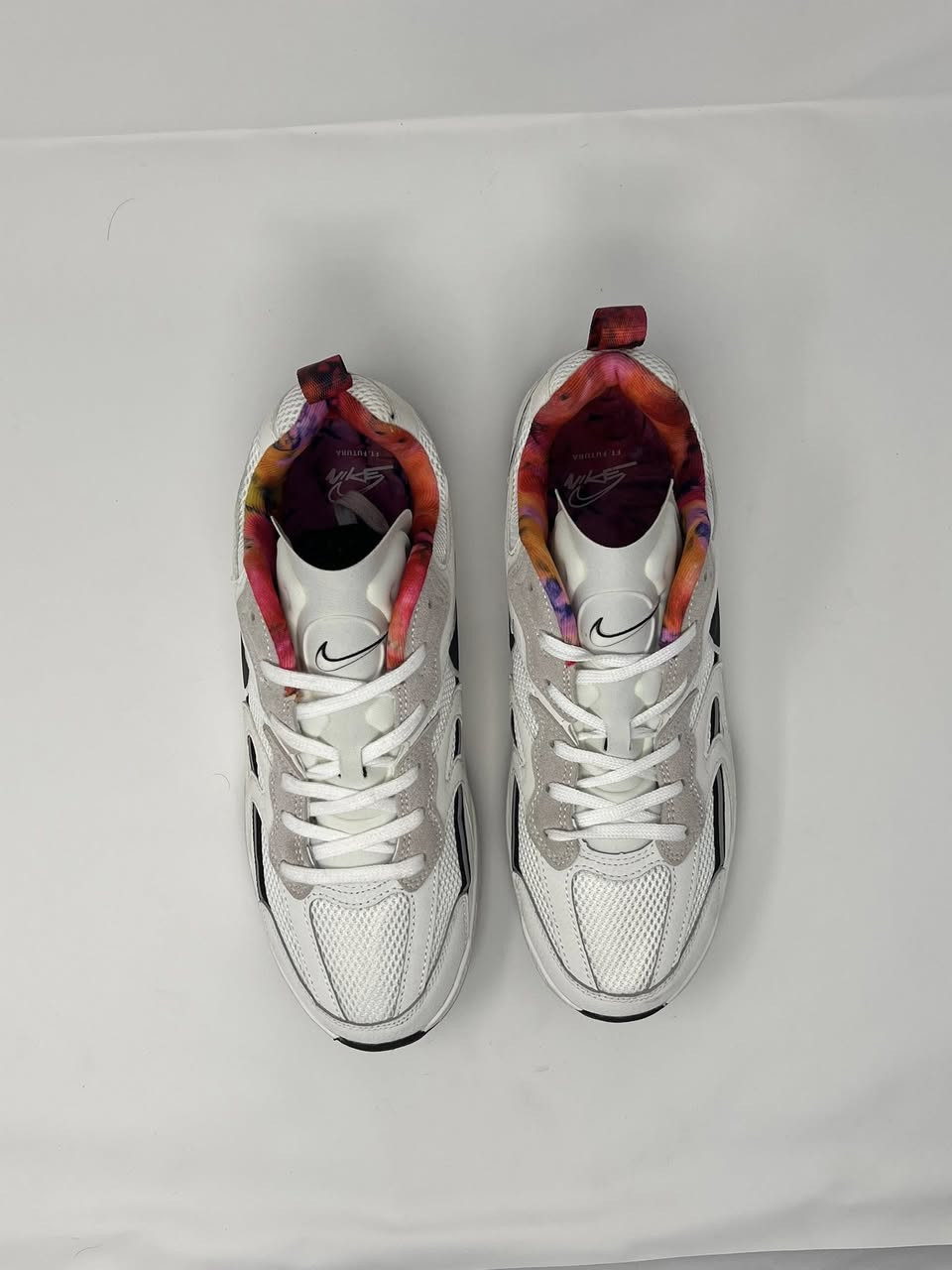 Nike jam electric trainer size 40 يلبس رجالي نسائي
نايك باله فيتنامي قطعتين قياس 40, القطعه تحفه فنيه، نظافه 💯،القطعه مضلومه جدا بجمالهه وتفاصليهه الاسطوريه، السعر 30قفل ويوجد توصيل جميع المحافظات


**إذا كنت صاحب هذا الإعلان وتريد حذفه لأي سبب، رجاءا أرسل رسالة إلى الدعم الفني**