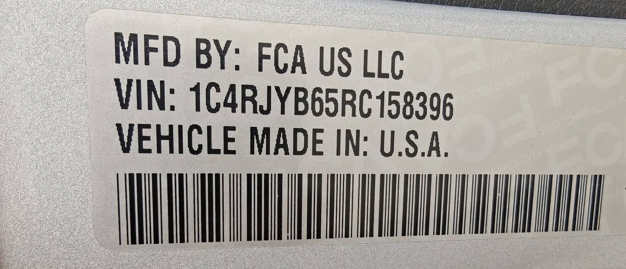 jeep grand Cherokee  4xe 2024 full
☎️;  0️⃣7️⃣5️⃣0️⃣3️⃣1️⃣0️⃣7️⃣1️⃣9️⃣6️⃣
جیپ گراند چیروکی 2024 4xe هایبرید فول
ماوه‌ی رویشتن : 24mil ره‌قه‌م شاصی به وینه دامناوه
کلین تایتڵ  نوقته‌ بویاغ و قوپی نیه
سیاره‌که به‌نزین و هایبرید و الکتریکه
تایەی تازە حجم ٢٠
کشن جلد و هیتر
شاشە گەورە 
پانۆراما .. رادار..حساس..خه‌تی جاده
ره‌قه‌م و حه‌زه‌ی نوییه ره‌قه‌م  اربیل
سعر : 345 $
ژمارەی مۆبایل : ***********
عربی........
جيب جراند شيروكي 2024 4xe هايبرد
• كلين تايتل..بنزین..هایبرید..الکتریک
• رنكات قياس 20
• شاشة كبيرة
•کشنات جلد .. هیتر
• سقف بانوراما..رادار ..حساسات
• سيارة جديدة رقم اربیل
• السعر: 345$
• رقم الموبايل: *********** أربيل, العراق
