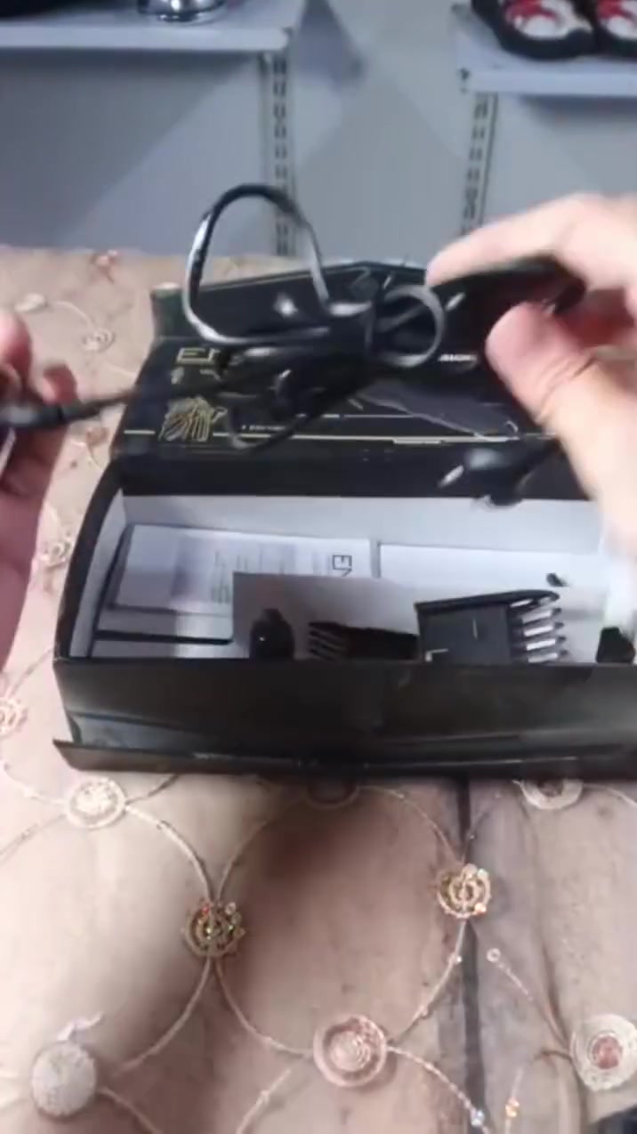 متابعة الصفحة انشر بيها امازون ارخص الأسعار


**إذا كنت صاحب هذا الإعلان وتريد حذفه لأي سبب، رجاءا أرسل رسالة إلى الدعم الفني**