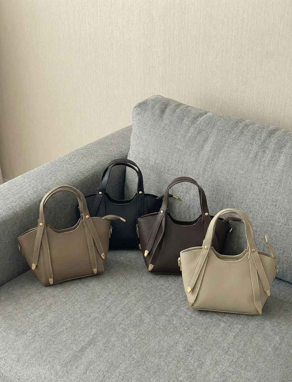 يوجد توصيل لجميع المحافظات 5 الاف فقط
وبابل3 الاف🤍✨تاخذين4جنط التوصيل مجاني🤭✨


**إذا كنت صاحب هذا الإعلان وتريد حذفه لأي سبب، رجاءا أرسل رسالة إلى الدعم الفني**