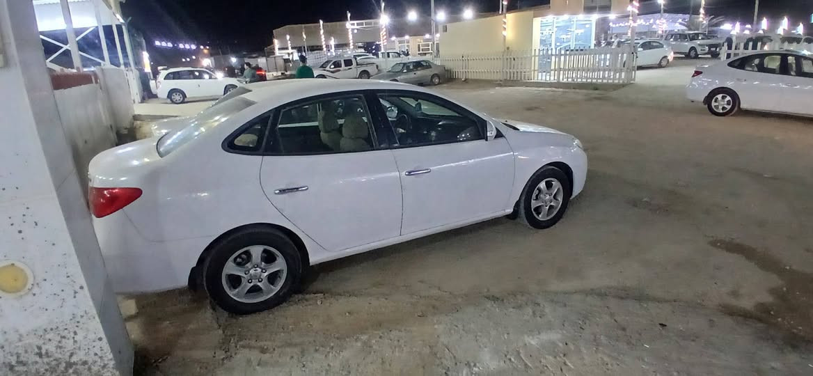 ١١بيه ٥قطع بسم كردي كير محرك حلوات تبريد شغال ١٦٠٠سعره ٩٠ بيه مجال مكاني نجف سياره حلوه وجاهزه مال شغل مابيه كل نقص كلشي شغال  ***********
