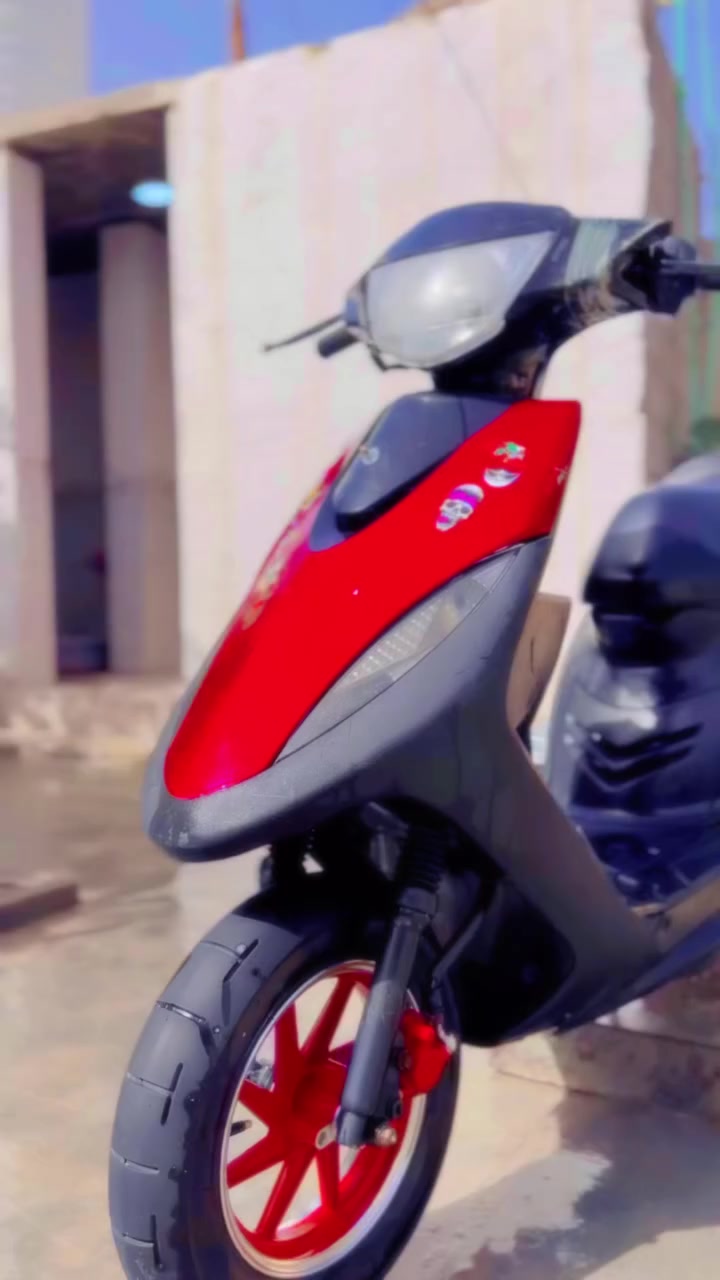 سلام عليكم دراجه ماكس عدله مكفواله كفاله عامه الكفرات كله ختم واحد الدراجه حلوه حيل ما مفتوحه الدراجه نعومه وشلعه ومعدل خير من الله السعر 650 وبيه مجال قليل العنوان البصره الزبير ***********
