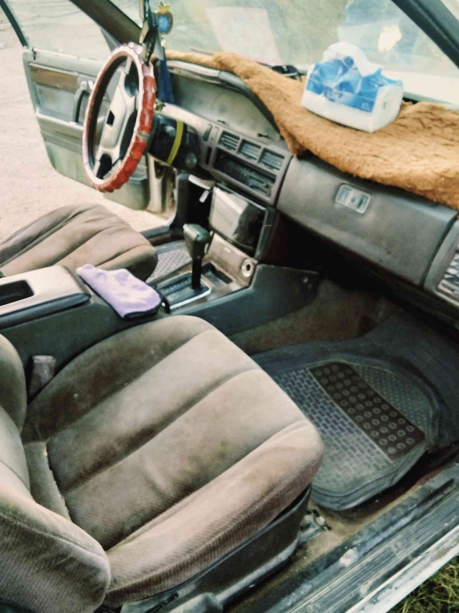 السلام عليكم كيابونتيشا البيع اوامراوس ابتكسي حسب القناعه السياره بسمي مكاني ابغداد تلفوني ***********
