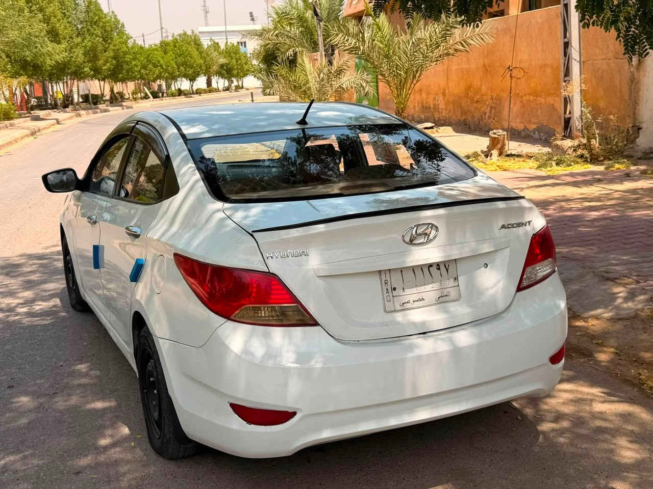اكسنت موديل 2013 مكينه و كير وحداديه و تبريد كفاله وارد خليجي حادث جاملغ وقبق جنطه  تحويل مباشر السعر 63  وبيه مجال بصيط حجم المحرك 1600  دوش مكان السياره واسط الصويره 

‭***********‬

