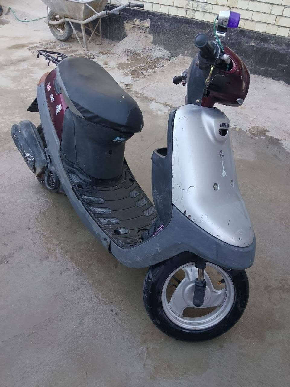 سلام عليكم  بطه مفتوحه مره وحده شاصي نضيف شرط مكينه ناعمه شلعه وسرعه حلوه دراجه كامله الي يريده بخدمته سعرهة 300 وبيه مجال مكاني كربلاء ***********
