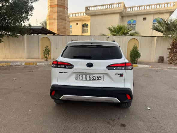 السلام عليكم 
من رخصة الادمن 
شباب إذا تقارن بوارد الصين المنشور موالك
للبيع 
2023 Toyota Corolla cross GR hybrid 
1,800 cc
FWD
2023 تويوتا كورلا كروس GR هايبرد
وارد اوربي فئة مميزة GR
محرك 1,800cc 
لون ابيض ثلجي
دفع امامي 
لايتات امامي  LED + عدسة تحكم auto 
بك لايت خلفي LED
بلوجكتر LED 
دشبول دجتال بالكامل + متغيير 3 اشكال 
مري شفط + اشاير 
ويل 18
رادار امامي 
كامرة خلفية 3 وضعيات 
كشنات جلد وقماش مطرز احمر خاص بالفئه
نظام محافظة على المسرب ومانع تصادم +مثبت سرعة تفاعلي 
أنظمة قيادة عدد 3 بالإضافة إلى EV مود
منفذ USB + type c عدد 4
قطعتين تبريد
انارات LED مخفية بالأبواب وحامل الاكواب 
انارات الداخلية LED بالكامل 
شاشة داخلية حجم 16
السيارة كلش مميزة مختمة GR من كل مكان 

السيارة نطخت باب السايق والجاملغ الامامي وتبدل نفس اللون وبيها بارد بالبنيد وهلال الجاملغ والضربة خارجية بدون دواخل بدون صبغ بدون ايرباك 
السيارة داخلة كلين للعراق وجانت ماشية 21,000 km وهسه ماشية 79,000 km
موقع السيارة الفلوجة 

للاستفسار

***********
***********
