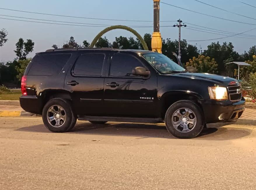 شوفرليت تاهو أدوات
كص قماره

الموديل: 2009 
المواصفات 
نص فول 
مقاعد جلد 
داخل أسود 
أدوات أدوات ادوات
السعر 75 ويه مجال 
البيع فقط بدون مراوس 
اي استفسار لتصال
***********
مكان السياره بابل الحله
