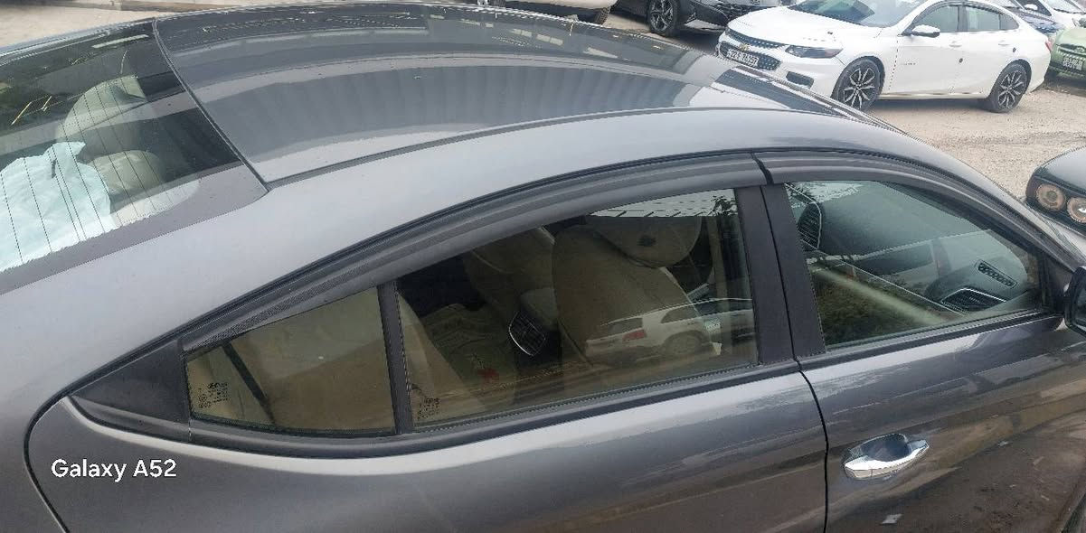 لانترا 2017 خليجي
كير ومكينه شرط
صبغ بيه جاملغ خلفي   وشويه بقبق صندوق
مواصفات
خليجه فول عدا بصمه وفتحه
كامره دواره مانع انزلاق مثبت سرعه ABC. مواصفات خليجيه معروفه ... 
مكينه  دوش 

رقم نينوى كابون بانزين 
سياره كلش حلوه
السعر 127
***********
***********
