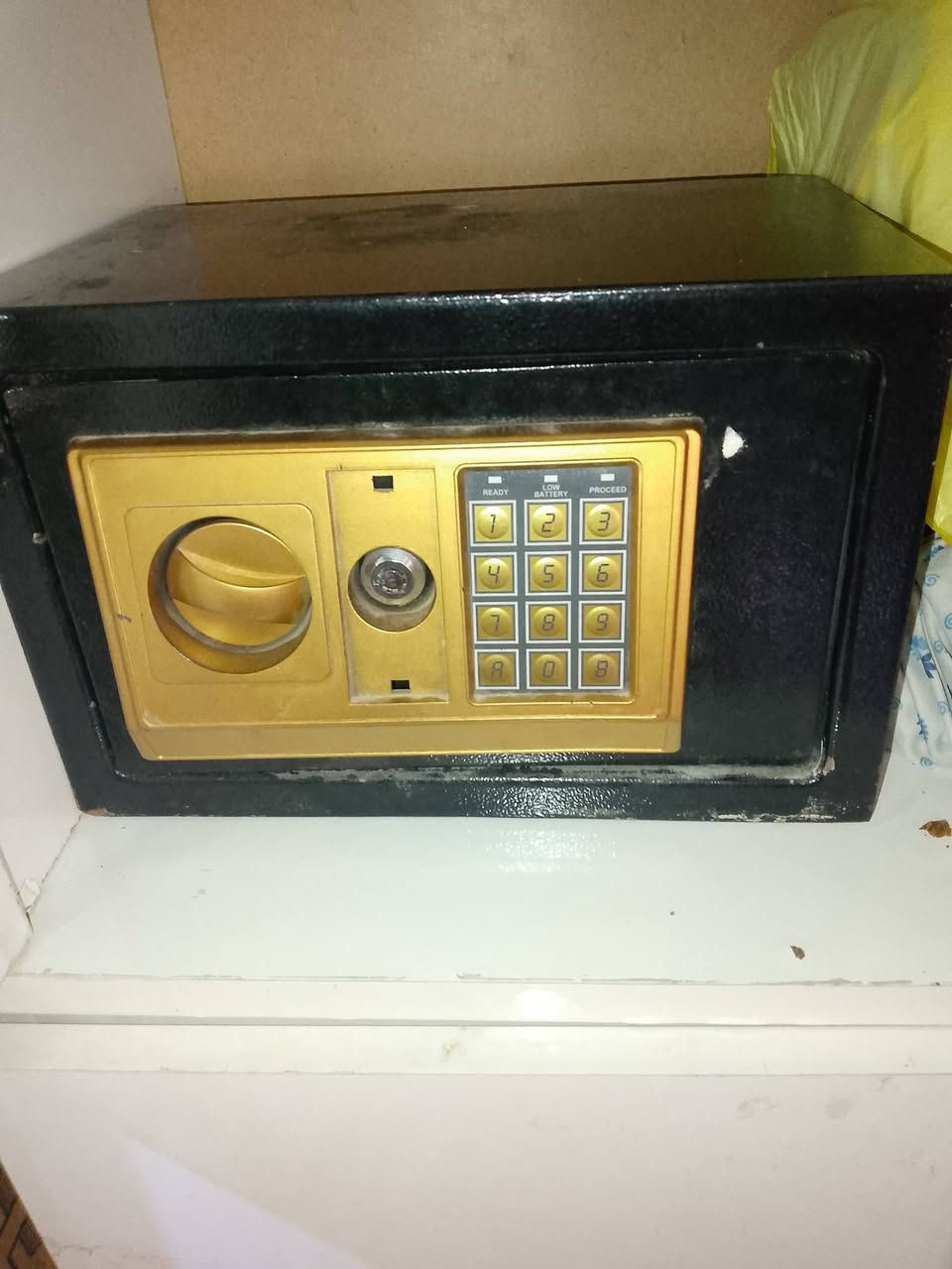 قاصه للبيع سعرها25مكاني بغداد ‏‪***********‬‏
