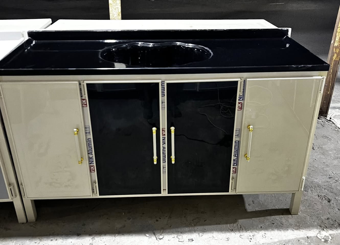 يا الله كاونتر مترين وسنك متر ونص تسكام سعره 400
العنوان قضاء القاسم حي العسكري مقابيل مدرسه الهادي

الاستفسار الاتصال على الرقم ***********
