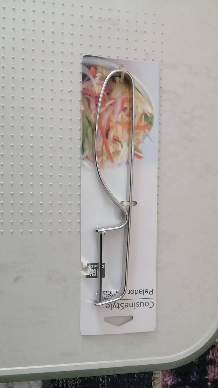 أهلاً وسهلاً بكم في أنسب الأسعار 🔥
نوفر لكم أجمل وأحدث أغراض المطبخ 🍳🍴
كلشي تحتاجه متوفر عندنا:
✔️ ملاعق طبخ
✔️ مغارف
✔️ سيت أدوات مطبخ كامل
✔️ قطّاعات وخلاطات يدوية
✔️ أدوات تقديم وترتيب


**إذا كنت صاحب هذا الإعلان وتريد حذفه لأي سبب، رجاءا أرسل رسالة إلى الدعم الفني**