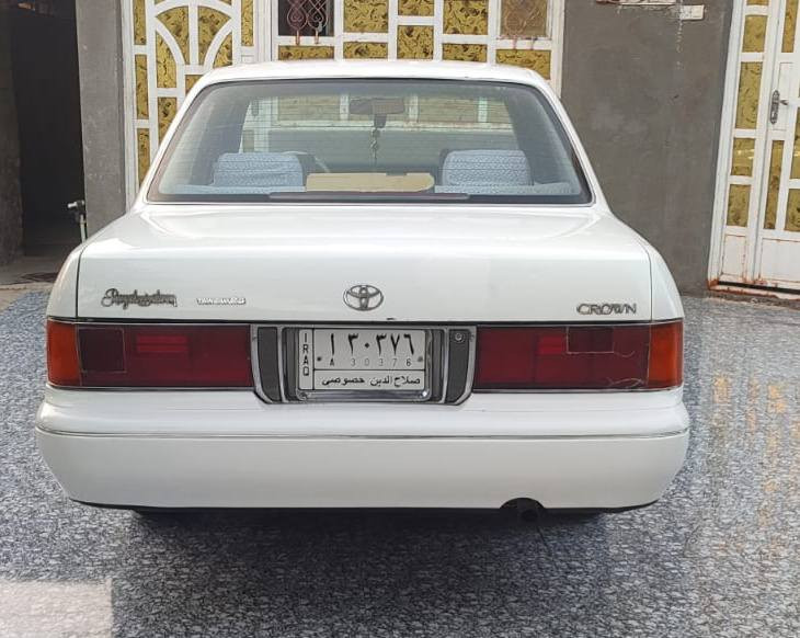 سلام عليكم سياره كراون(ارنب) موديل 95  ديلوكس  مكفوله من الضربه والعيب الشرعي والأصوليات سياره جاهزه من كلشي تبريد مكينه وكير. وحداديه نضيفات 
مصبوغه اصفاحها للجماليه السعر /65/وبيها مجال  المكان ذي قار (كرمة بني سعيد )
***********
