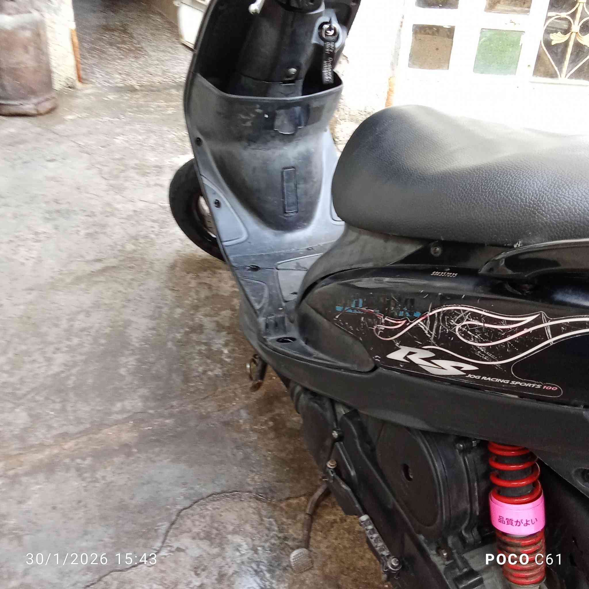 السلام عليكم دراجه ماكس عدله دراجه للبيع مكينه  49 السلف ما يشتغل عاوزه باتري العنوان بغداد الرئاسه مال العبيدي شارع 20 السعر 550 وبيها مجال تواصل على رقم الهاتف ***********
