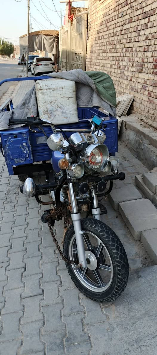 سلام عليكم ستوته للبيع مليونين وميه بيه مجال قليل اوراق اصوالي ستوته تخبل يرادله شي بصيط تعديلات مكاني ديوانيه ***********
