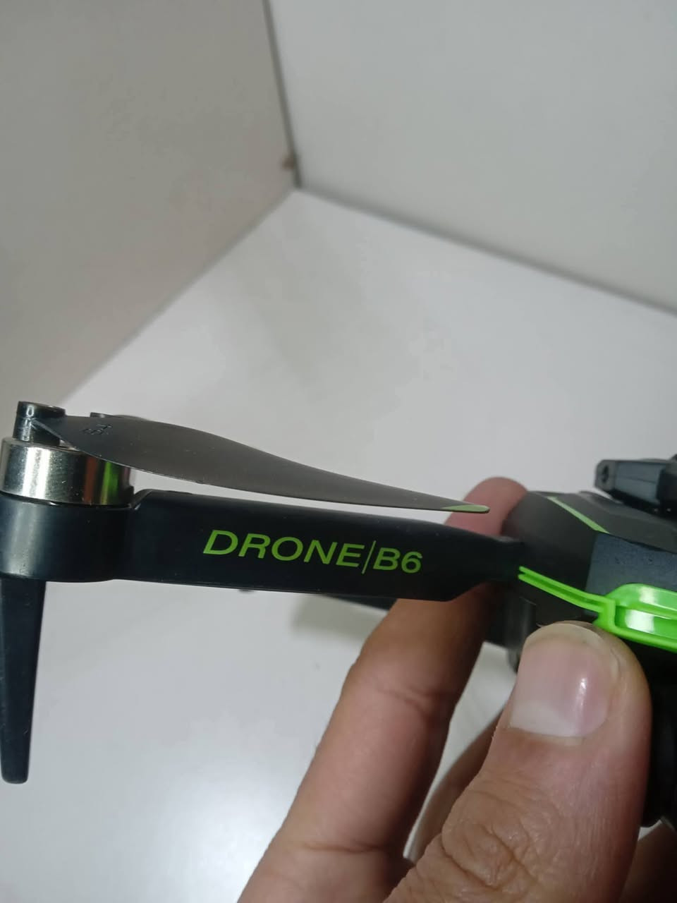 سلام عليكم طياره جديده فباتيه فول البيع *********** وتساب
