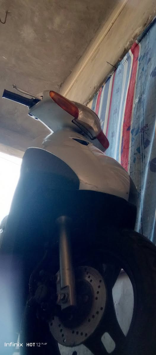 دراجه رياضي سعرهه 450وبيهه مجال


**إذا كنت صاحب هذا الإعلان وتريد حذفه لأي سبب، رجاءا أرسل رسالة إلى الدعم الفني**