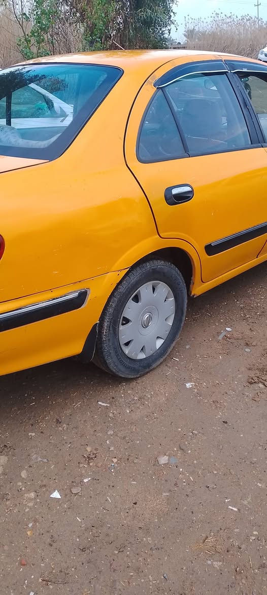 السلام عليكم عندي سني للبيع
موديل 2002
رقم بغداد 
السعر 60 وبيها مجال بسيط 
التواصل عله الرقم 
***********
