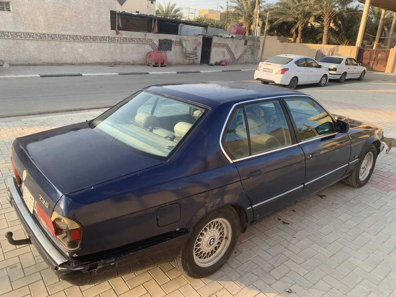 السلام عليكم حبايب 
بي ام الأصل ٧٤٠ موديل ٩٢ 
محور كير مكينه vvt 3000 
رقم بغداد سنويه ٢٠٢٧ 
باتري وجامه إماميه بدلتهن قبل شهر 
منضومه البانزين كلها جديده 
الكير بيه صفنه أبيعك كير تعبان 
مكاني كربلاء *********** 
السعر ٢٧ وبيها مجال للشراي فقط
