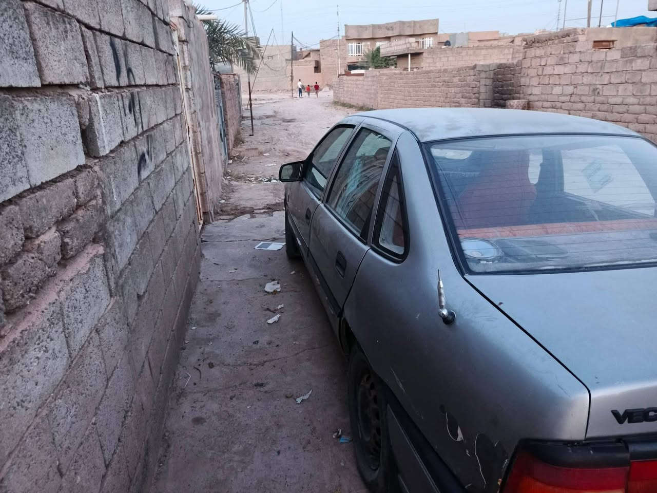 فكترا للبيع
سنويا لل٢٧ 
محرك بي تبخير 
سعر مناسب  
***********
