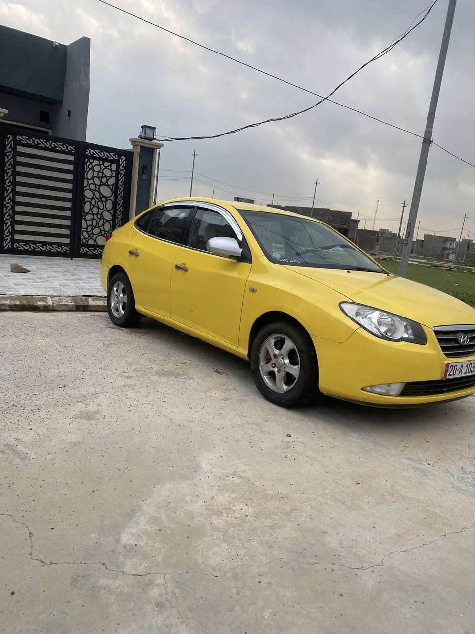 السلام عليكم
افانتي موديل 2009
رقم ديالى بسمي 
شرط التحويل بل موصل 
هزه ارقام سنويه كله جديد

محرك 1600 دكشن عالي محرك جديد قبل شهرين شديته ركبتها جديده

كير  قبل شهر شديته  كصه جديد 
صدر امامي خلفي جديد 
ويل كب 
باتري جديد 
نوزلات جدد + مسطره + بلكات + مجاول 
موصفات 
اربع دسك 
دبل قمبوره
تبريد وكالا  جديد
تحكمات ستيرن 
كيج ليزري 
تبريد بيانو  لمس
منظومة غاز 80 لتر 
سيتم سماعات فول 
لايتات زينول 
تبديل قطعتين 
تلقيطات معجون ماكو  فقط بس مكانتين أو ثلاثه 
مكان السياره موصل ايسر
السعر (((105)))وبيها مجال 
بيع فقط بدون مراوس
رقم بدون واتساب ***********  خاص ماكو
