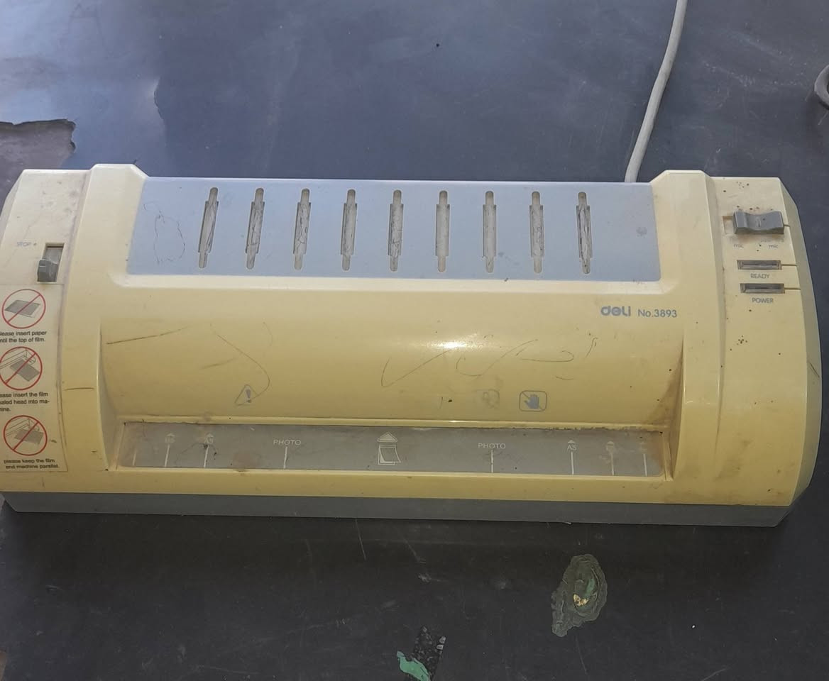 السلام عليكم اخوان عندي طابعة براذر وكابسة حرارية للبيع قيم واخذ للعلم الطابعة بيها الهورد عاطل يعني تصليح حسبة ٣٠ ألف 
مكاني بغداد ا/لراشدية / قرب الجزيرة السياحية


**إذا كنت صاحب هذا الإعلان وتريد حذفه لأي سبب، رجاءا أرسل رسالة إلى الدعم الفني**