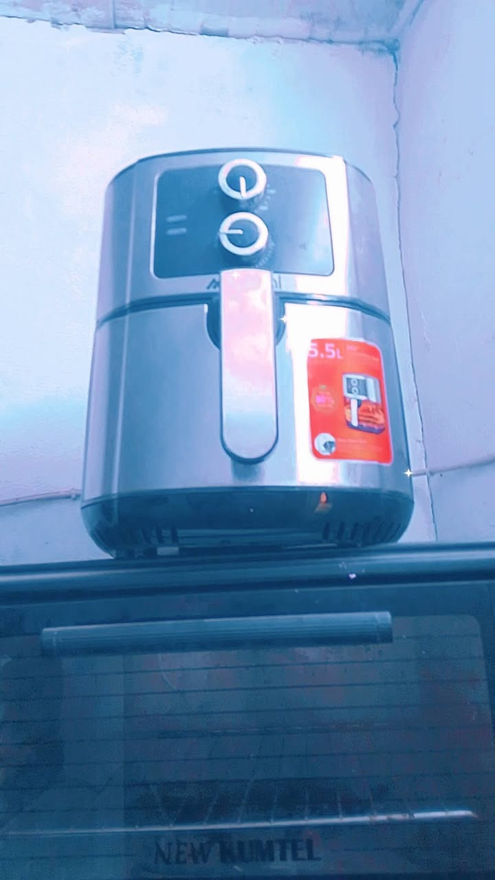 غراض بيت للبيع مكان زعفرانيه 
***********
