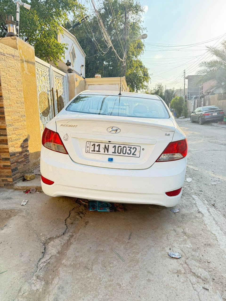 اكسنت خليجي موديل ٢٠١٥ ماشي ٨٤ الف بيهة جاملغ يمنة مبدل وباب السايق مصبوغ السعر ١١٠ ‏‪***********‬‏ مكاني بغداد حي الجهاد
