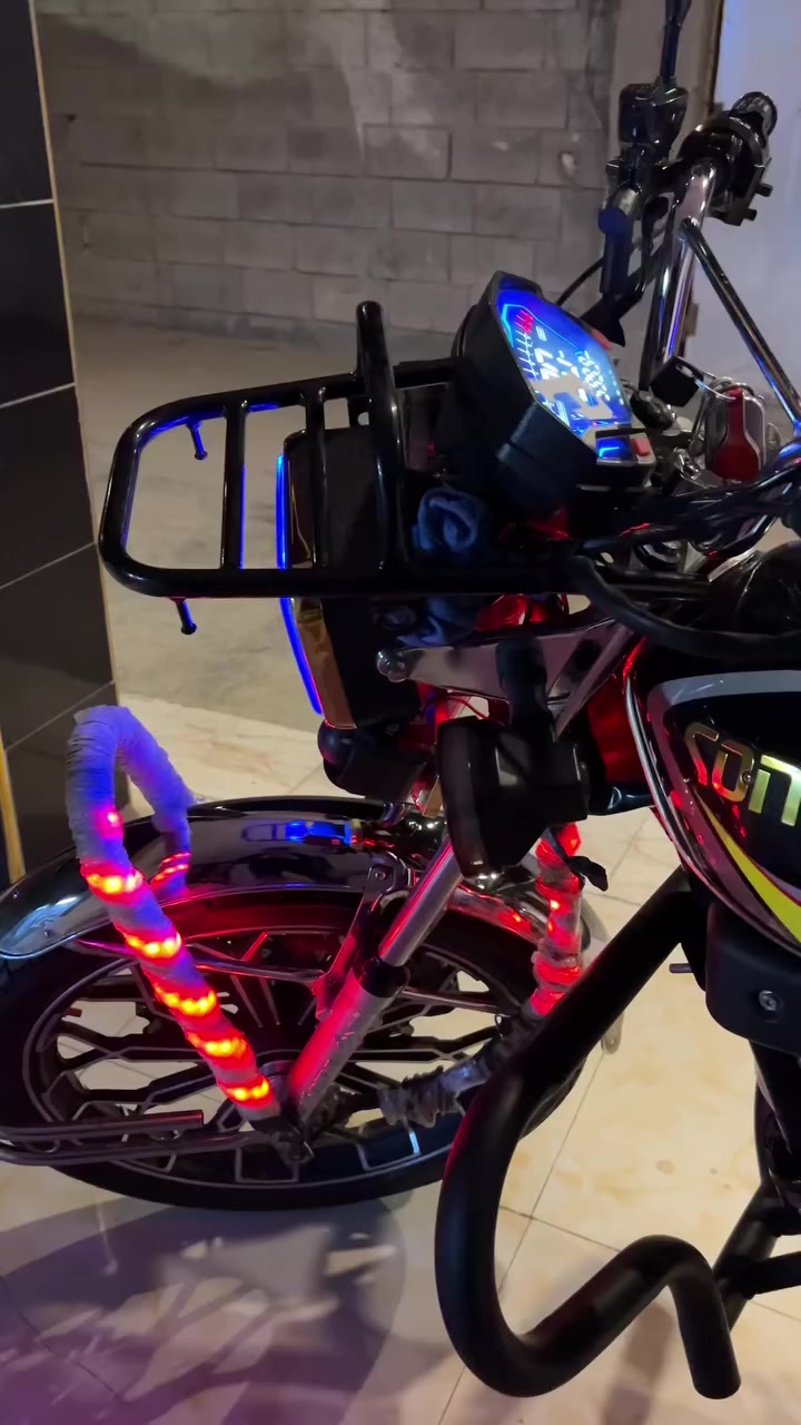 السلام عليكم دراجه 25فول نضافه زيرو 
بي منفيس 
الرقم ***********
السعر 875 مكان الدراجه ال 5كيلو@
