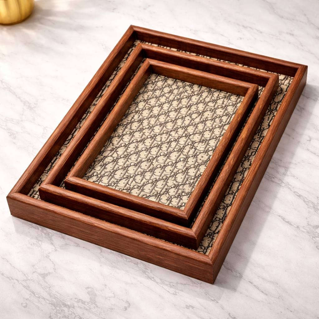 طقم صواني تقديم متعددة المقاسات للخبز والفواكه المجففة – 3 قطع
طقم صواني تقديم عملي بتصميم أنيق، مناسب لتقديم الخبز والفواكه المجففة للاستخدام اليومي أو التقديم المنزلي.
• مخصص للاستخدام مع الخبز والفواكه المجففة
• طقم مكوّن من 3 صواني بمقاسات مختلفة لتلبية احتياجات التقديم
• تصميم مسطح بإطار بلون بني وشبك داخلي ظاهر
• مناسب للتقديم والتنظيم على الطاولة أو المطبخ
• يمكن ترتيب الصواني داخل بعضها لتوفير المساحة
• تصميم بسيط يناسب الاستخدام المنزلي اليومي
• نوع المنتج: صواني تقديم
• العدد: 3 قطع
• المقاسات:
– 40 × 30 سم
– 35 × 25 سم
– 30 × 20 سم
سعر 15الف فقط


**إذا كنت صاحب هذا الإعلان وتريد حذفه لأي سبب، رجاءا أرسل رسالة إلى الدعم الفني**