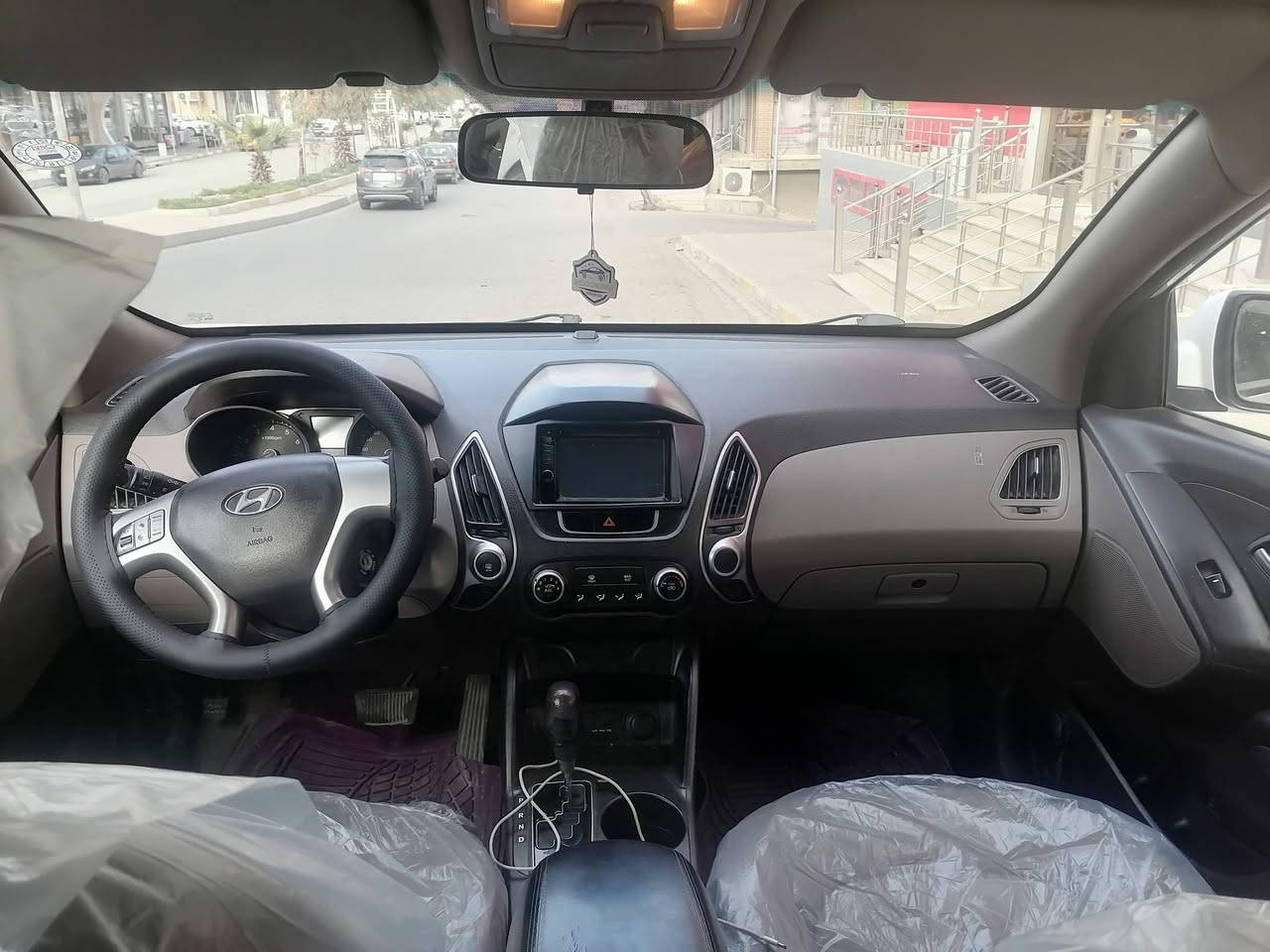 توكسان ٢٠١٤ خليجي رقم اربيل بدون صبغ محرك شرط مامفتوح مكانين تعديل سعر ١٤٠ $رقم موبايل ***********
