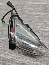 اشارة يمين ماجستا • تفصيخ اصلي • قطع غيار