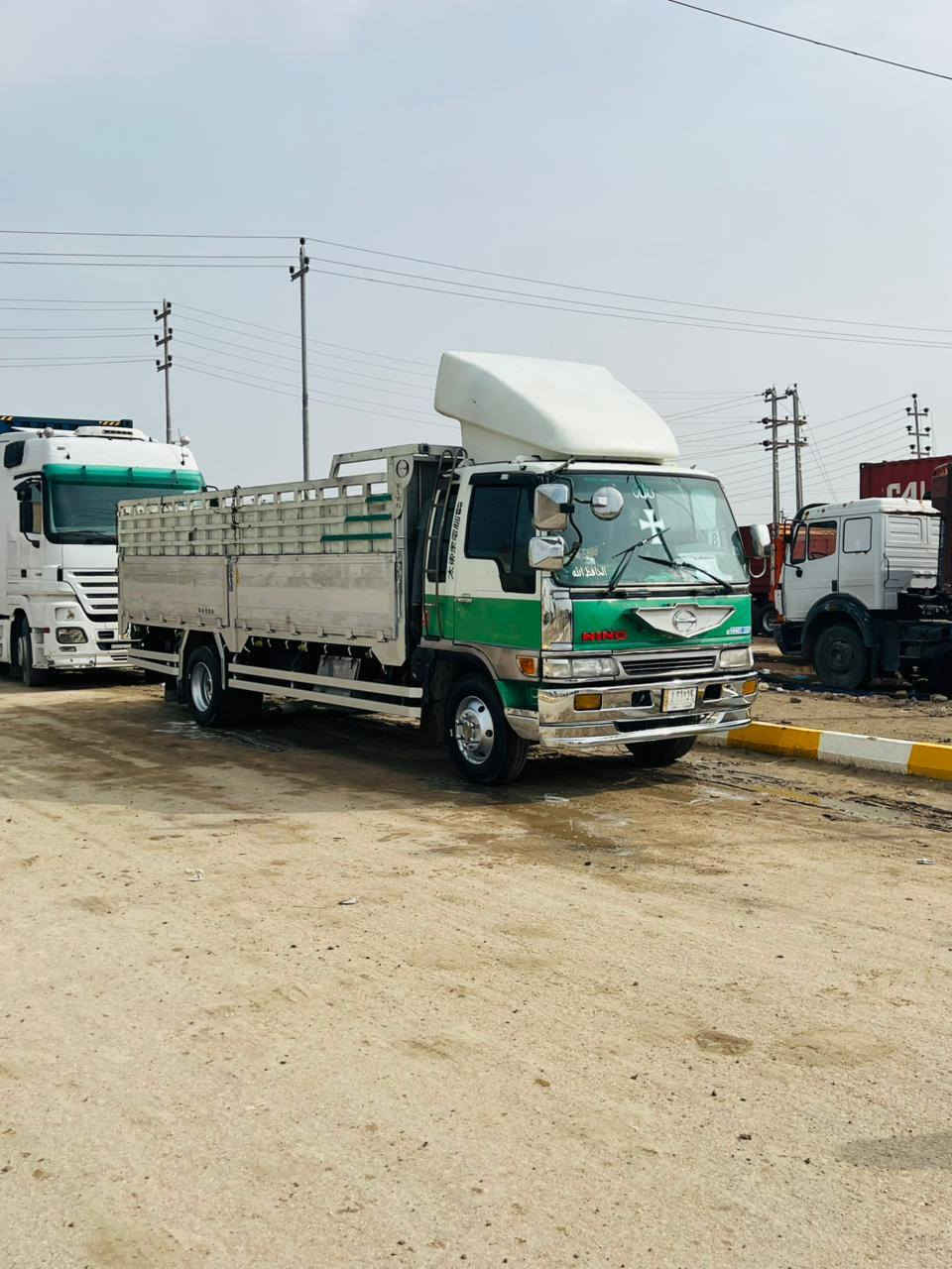 سلام عليكم ،،،هينو انكر للبيع،طخم تاير 19ونص  طخم وياله سبيرات عدد2تانكيات،كاز،عدد2 شاصي 6وربع بلاد سبرنك هواي،امامي وخلفي مكينه حاويه 80خطين لاصرف ولابخار اكسل سوبر كير سوبر،حداديه بريك اكلج كلو جديد تبريد ثلج رقم بصره مداور ثاني يوم علامه ضويه هورن براد
سعر 250وبيه مجال ،،،،***********
